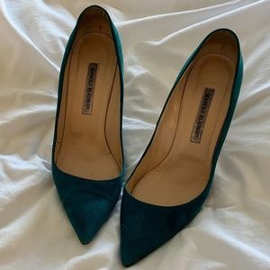 Teal/Turquoise Manolo Blahnik Pump